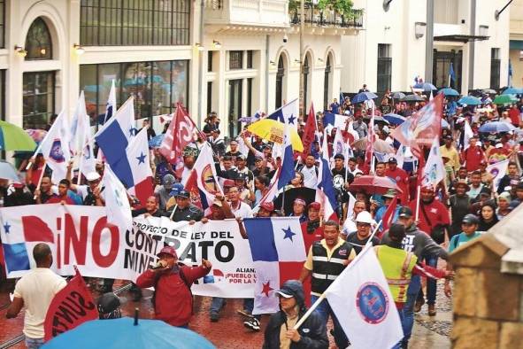 El Estado panameño no ha logrado superar los persistentes niveles de pobreza, corrupción y desigualdad existentes.