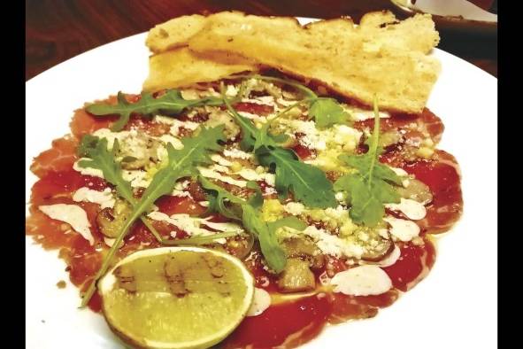 Carpaccio de res