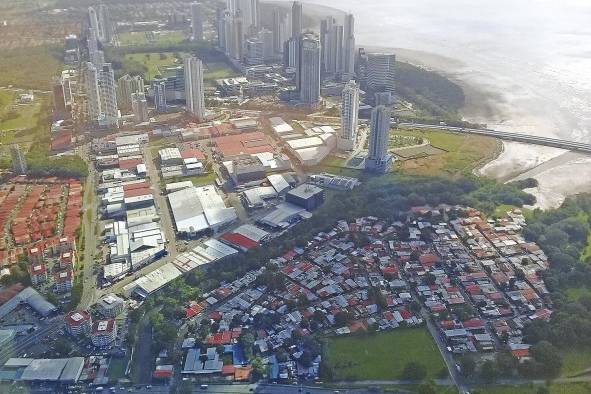 Villa del Rey y Parque Industrial Costa del Este serían dos de las áreas, junto al sitio de Panamá Viejo, con las mayores afectaciones debido al probable aumento del nivel del mar en 2050, según las proyecciones recientemente publicadas por MIAmbiente.