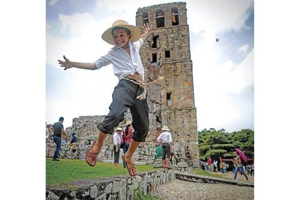 A falta de una visita al sitio arqueológico de Panamá Viejo, aproveche los recursos en su página web.