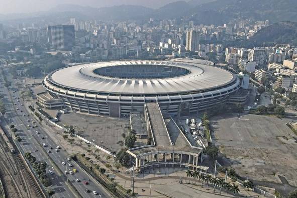 Fotografía tomada con un dron que muestra el Estadio Maracaná, el 9 de julio de 2021, en Río de Janeiro (Brasil).