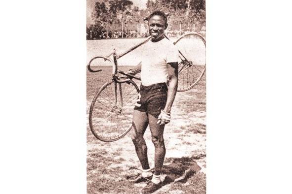 El ciclista capitalino Óscar Layne ha sido el mejor atleta istmeño que ha tenido este deporte en toda su historia.