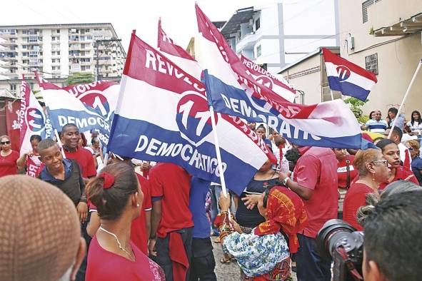 Unos 4,200 delegados del partido serán elegidos hoy.