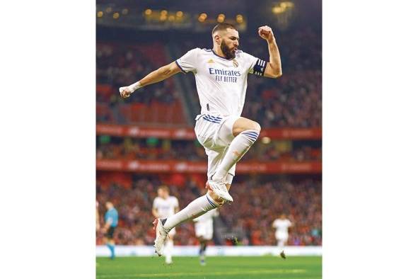 Karim Benzema, 34 años, figura en la tercera posición de los goleadores históricos de la Champions League a la par de Robert Lewandowski, con 86 goles.