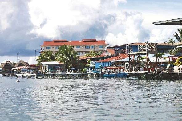 Bocas del Toro una de las islas turisticas de mayor relevancia en el país corre riesgo por el aumento del nivel del mar