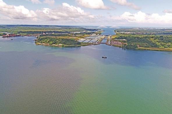 El lago Gatún, que abastece Panamá, Panamá Oeste y Colón.