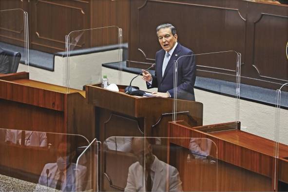 El presidente Laurentino Cortizo, durante su discurso de primer año de gobierno en la Asamblea Nacional.