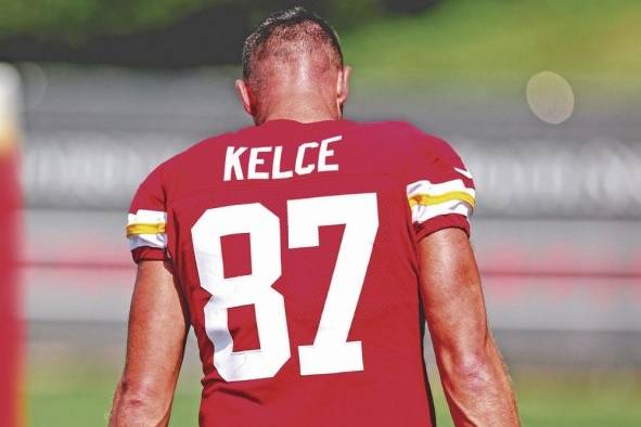 Travis Kelce durante un entrenamiento con los Kansas City Chiefs.