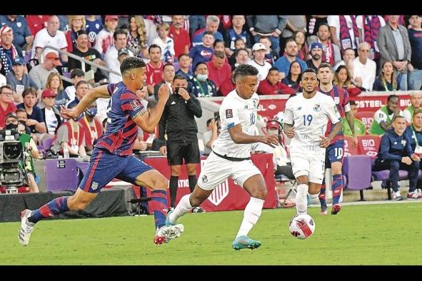 Panamá se despidió del sueño mundialista al perder 5-1 contra Estados Unidos.