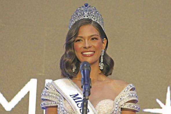 La nicaragüense Sheynnis Palacios se coronó como Miss Universos este año.