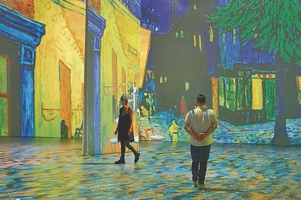 'Beyond Van Gogh: The Immersive Experience' busca darle un nuevo significado a las pinturas del artista.