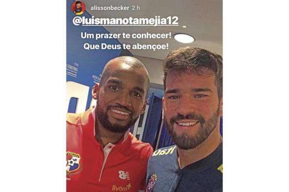 Junto a Alisson en Portugal, 23 de marzo de 2019.