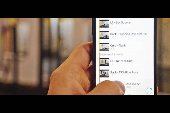 Las aplicaciones permiten crear y seguir entrenamientos personalizados en videos.