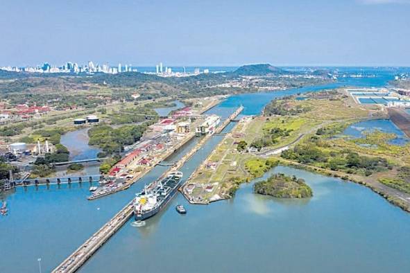 El Canal de Panamá registró ganancias por $2,297 millones entre enero y agosto de este año.