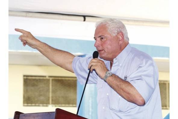 Ricardo Martinelli y su familia mantienen demandas contra 'La Prensa' por $46 millones.