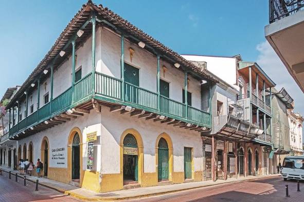 Casa Góngora, calle cuarta y avenida Central, Casco Antiguo de la ciudad de Panamá, restaurada por Eduardo Tejeira Davis en 1998-99.