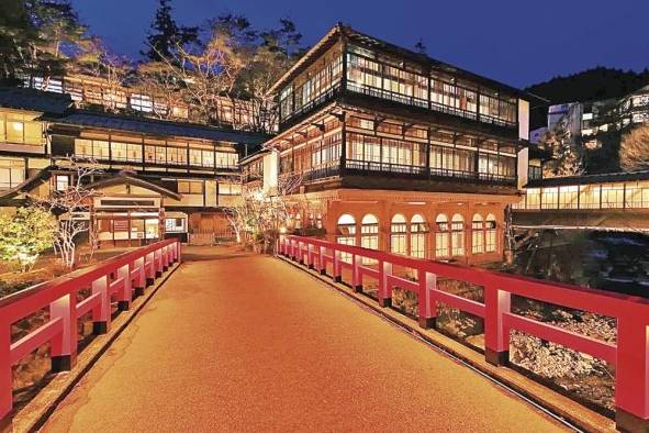 Puente de Shima Onsen