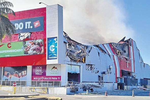 A la media noche del miércoles comenzó el incendio.