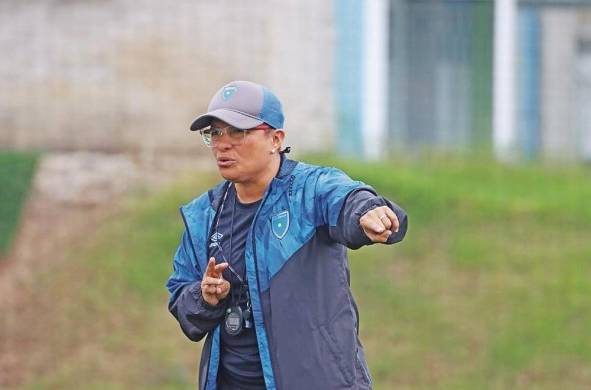 Los cuatro partidos que le corresponden a Guatemala en la eliminatoria de la Copa de Oro W se presentan como el primer examen exigente para Karla Alemán; están enfilados a la meta principal e inmediata: clasificar.
