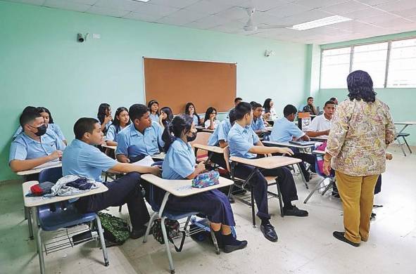 Los docentes decretaron una huelga indefinida.