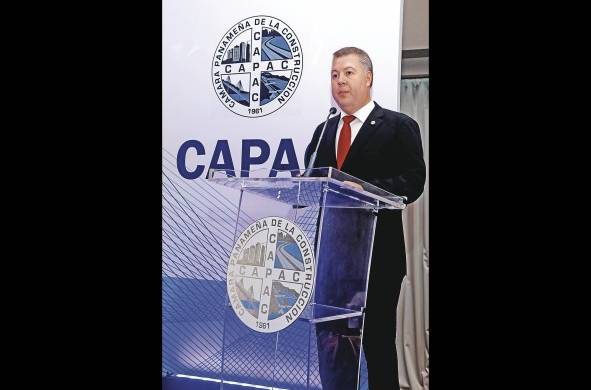 Carlos Allen, presidente reelecto de la Cámara Panameña de la Construcción en el acto de toma de posesión.