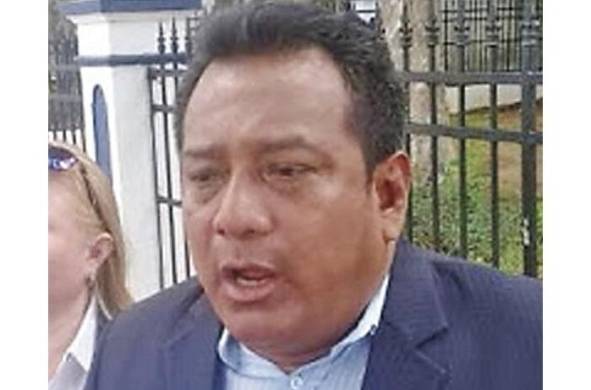 Héctor Huertas. Abogado Pertenece a la Corporación de Abogados Indígenas de Panamá y al Centro de Asistencia Legal Popular de Panamá. Es uno de los defensores de los derechos indígenas.