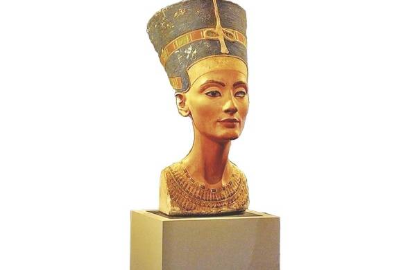 Nefertiti, esposa del faraón Akenatón.