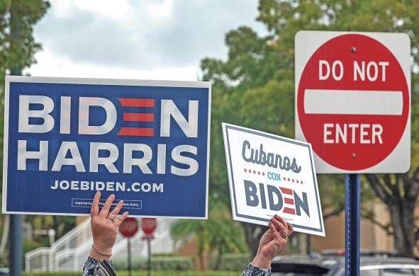 Biden realizó giras de campaña en La Pequeña Habana, Florida, en 2019 donde la comunidad hispanohablante tiene mayores votantes electorales.