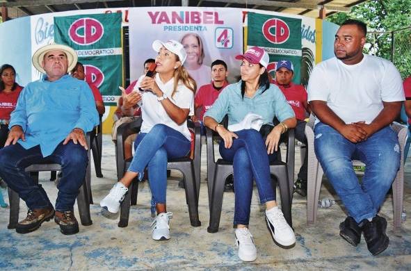 Yanibel Ábrego realiza recorrido por la provincia de Veraguas