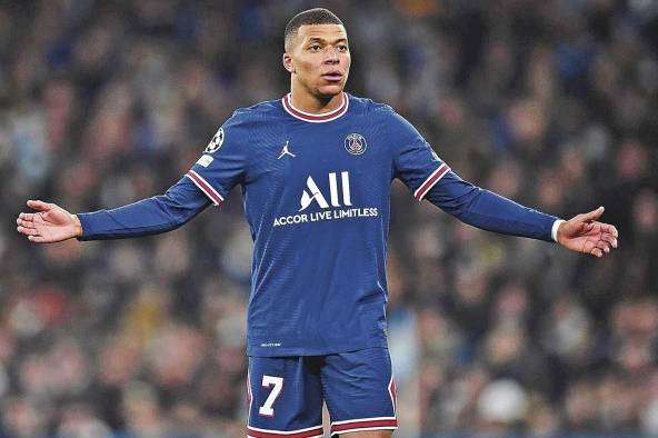 Mbappé finaliza su contrato con el PSG en junio de 2022.