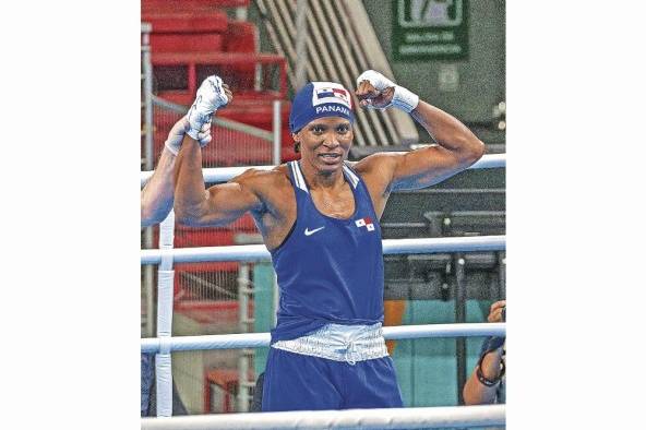 Atheyna Bylon coronó su buen año en el boxeo al lograr la medalla de plata en los Panamericanos.