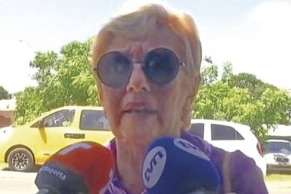 La expresidenta Mireya Moscoso pidió deponer intereses para conformar una gran alianza.