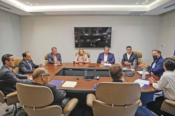 El presidente Cortizo se reunirá hoy con el arzobispo Ulloa, facilitador del diálogo, para solicitar la inclusión de empresarios y productores.