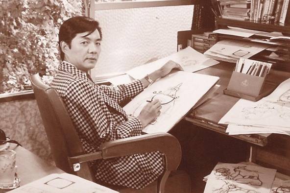 Tatsuo Yoshida (1932-1977) fue el fundador de Tatsunoko Productions. En la imagen dibuja un personaje de 'Yam Yam y el Genio'.