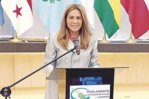 Rosemarie Acosta Lugo, presidenta de Femuperp