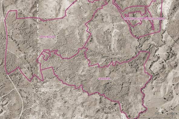 Fotografía aérea del sector de Samaria en 1965: se puede apreciar con claridad que esta era una zona no ocupada, de la cual se extraía madera y era utilizada para la caza y la agricultura por los moradores originales del sector de Don Bosco, quienes se encontraban asentados allí desde al menos 90 años antes de la aparición de los asentamientos informales.