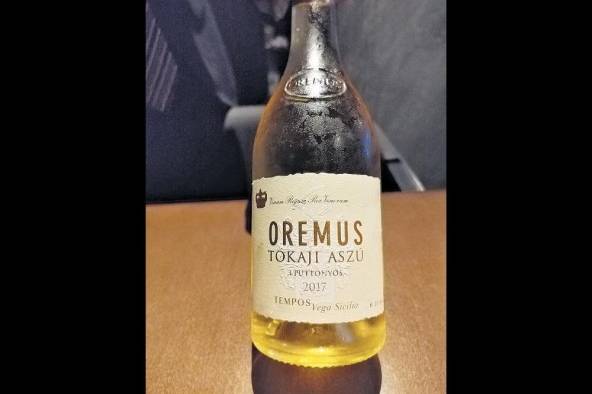 Oremus, Tokaji Aszú 3 puttonyos, TIEMPOS Vega Sicilia