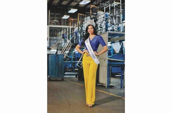 La actual representante de Panamá en el certamen Miss Universo 2023 partió este martes 31 de octubre hacia El Salvador.