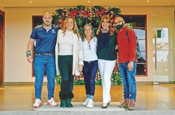 Carlos Fernández, Maru Gálvez, Marcela Moreno, Magaly Jurado y Andrés Maduro