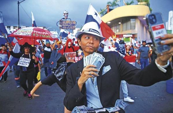 Protestas contra el contraro minero