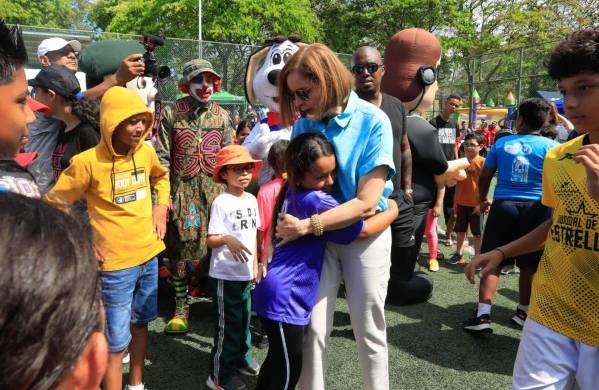 Programa Ver y Oír para Aprender evalúa a 300 niños en cierre del Verano Feliz del Parque Omar.