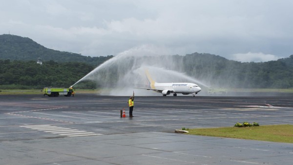 El reinicio de las operaciones coincide con el retorno de la aerolínea ecuatoriana Aeroregional.