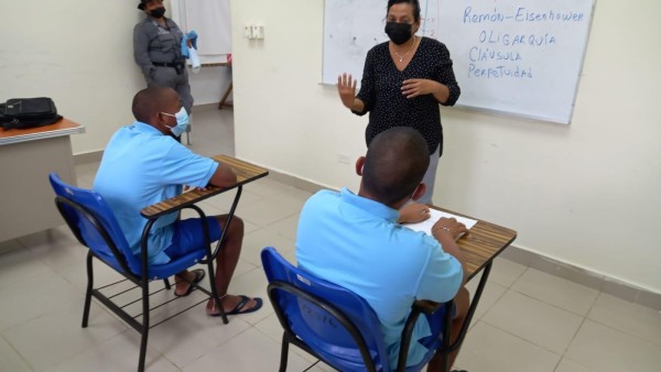 Adolescentes en conflicto con la ley penal del área capital inician año escolar 2022 en modalidad presencial.