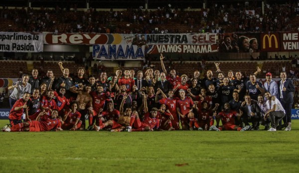 La selección de Panamá celebrando su clasificación a la Copa América 2024.