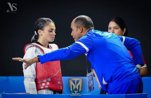 Las atletas que representaron a Panamá fueron Daniela Rodríguez, Carolena Carstens, Karoline Castillo y Brenda Brook, todas ganadoras de una medalla de bronce.