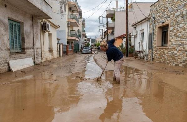 Las tormentas y riadas en Turquía, Bulgaria y en Grecia, de tres días han provocado el deceso de 16 personas e inundaciones.