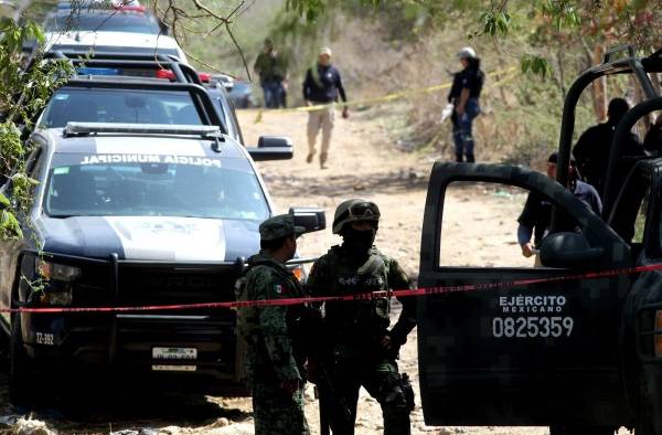 Sube a seis muertos y 12 heridos ataque con explosivos en México