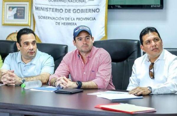 Carrizo realizó la mañana de este jueves una gira de trabajo por Herrera.