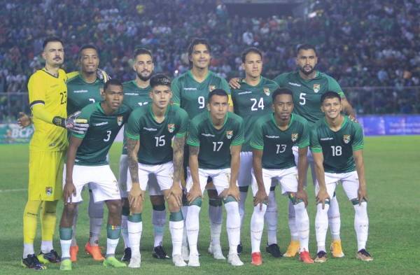 Jugadores de la selección de fútbol de Bolivia, en una fotografía de archivo.