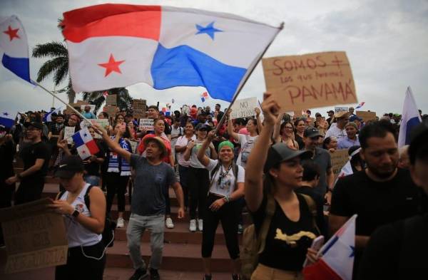 Las protestas contra el contrato minero se han mantenido desde hace una semana en el país.